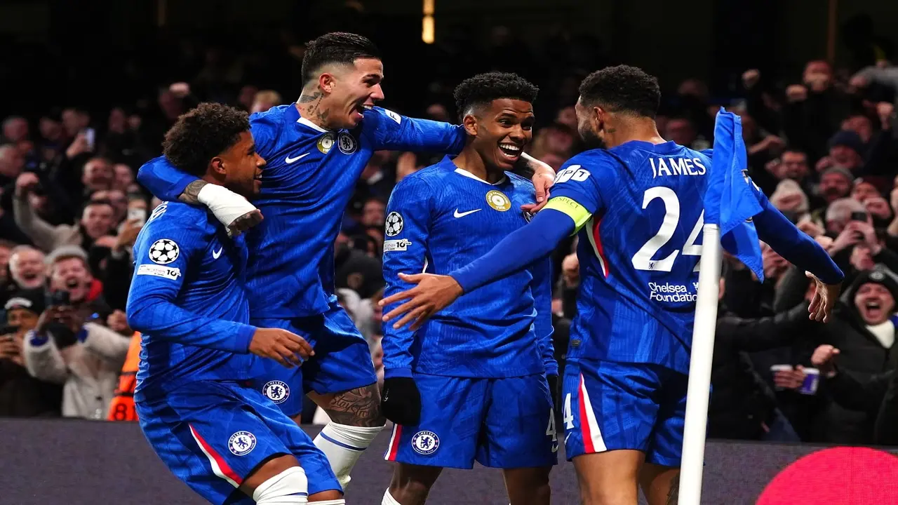 أزمة الرعاية.. لغز غياب الشركات الإعلانية عن قميص تشيلسي في منافسات الموسم الحالي